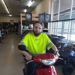 Meet your Posher, Devon